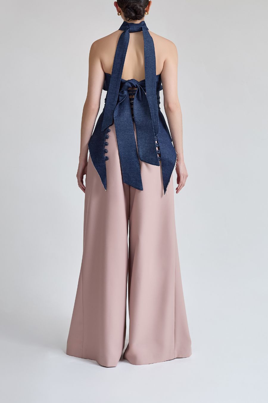 PANTALÓN PLIEGUES DELANTEROS